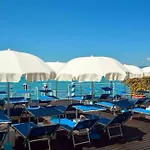 伊登酒店 酒店 4*