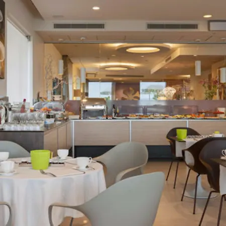 Hotel Eden 4*