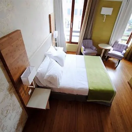 Hotel Eden Sirmione