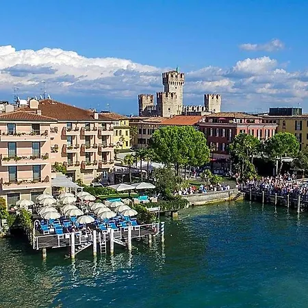 Hotel Eden 4*