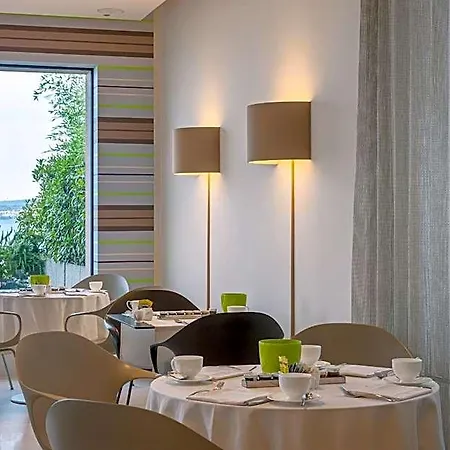 Eden Hotel