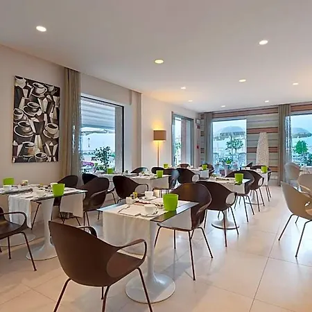 Hotel Eden 4*