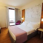 Eden Hotel 4*